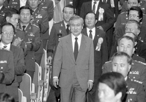 1988. 노태우 대통령 졸업식 주관