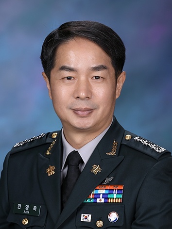 안형욱 대령