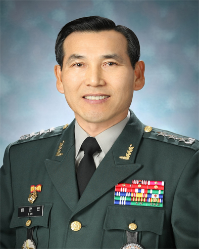 임관빈 사진