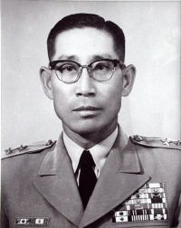 최대명 사진