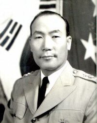 최경록 사진